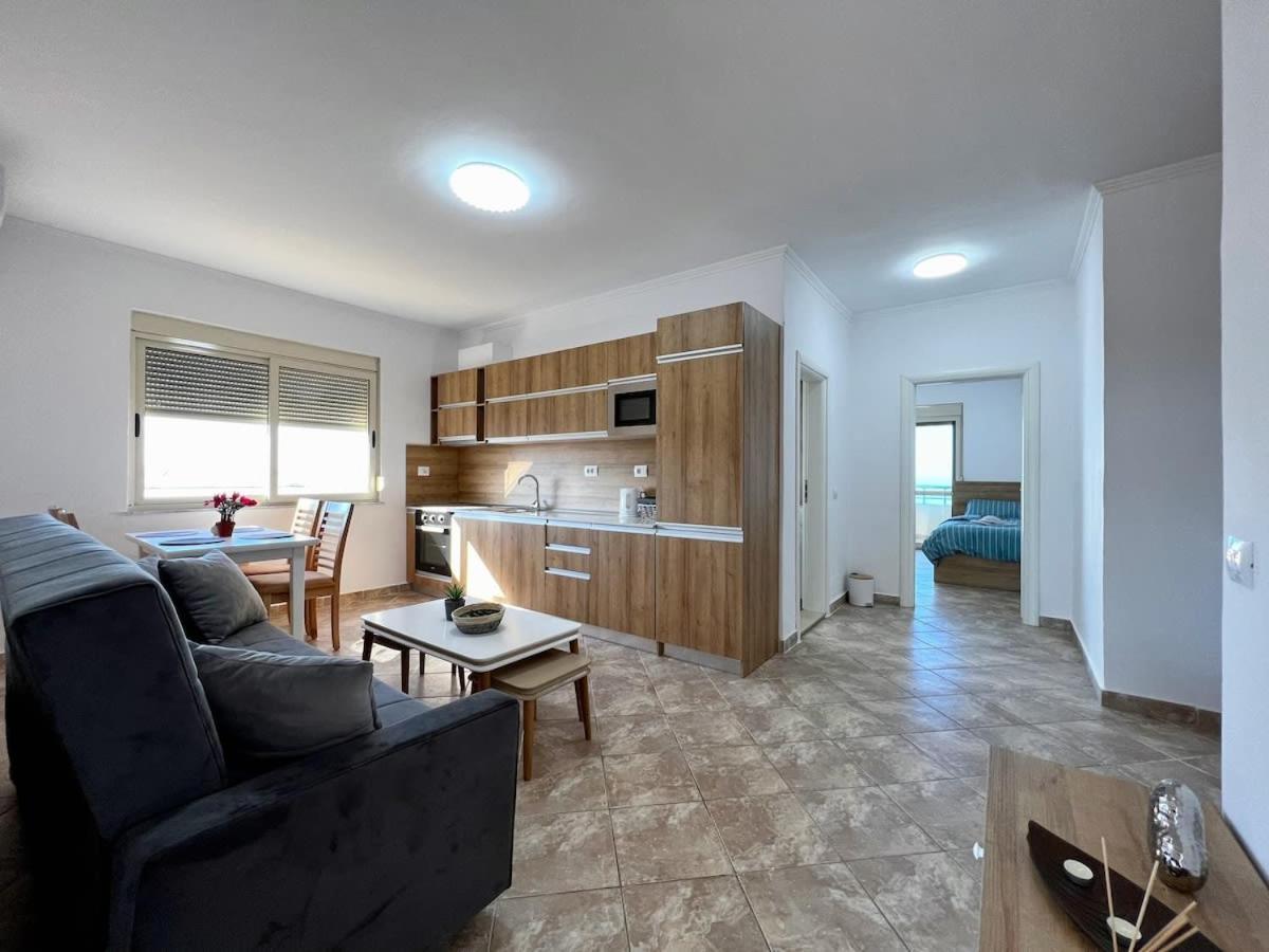 Divine 642 Apartment Durres Exterior photo