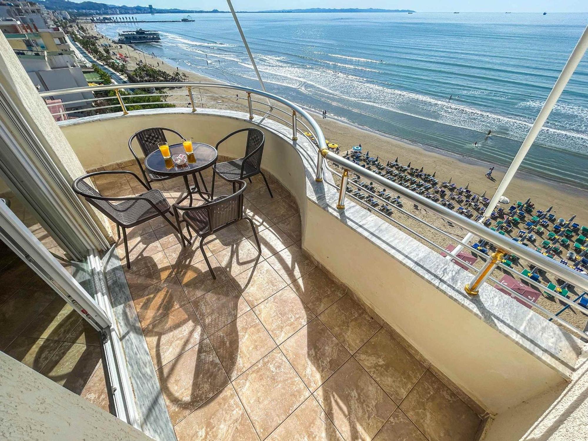 Divine 642 Apartment Durres Exterior photo